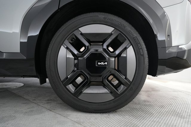 2024 Kia EV9 — photo 7 of 21