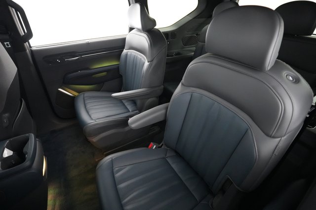 2024 Kia EV9 — photo 19 of 21