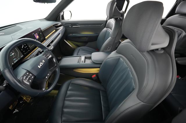 2024 Kia EV9 — photo 3 of 21