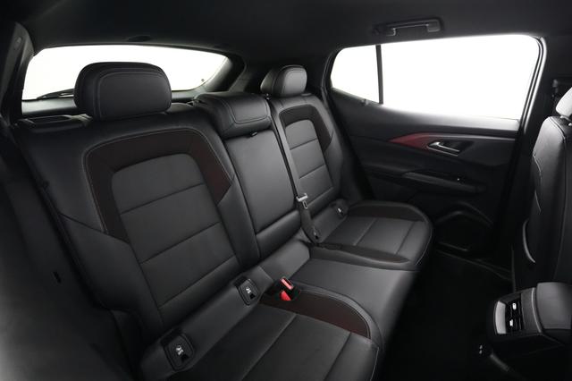 2024 Chevrolet Equinox EV — photo 4 of 20