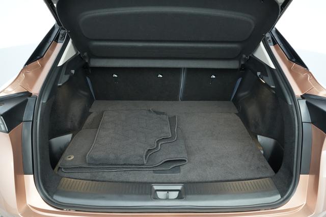 2024 Nissan Ariya — photo 6 of 20