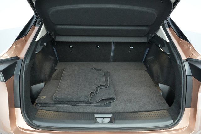 2024 Nissan Ariya — photo 6 of 20