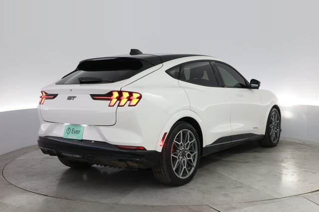 2025 Ford Mustang Mach-E — photo 2 of 20