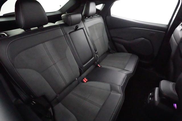 2025 Ford Mustang Mach-E — photo 4 of 20