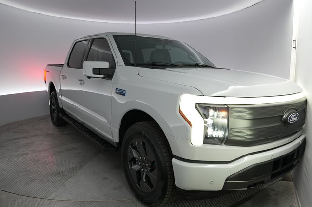 2024 Ford F-150 Lightning — VIN 1FT6W5L74RWG09570