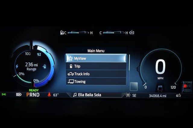 2024 Ford F-150 Lightning — photo 5 of 15