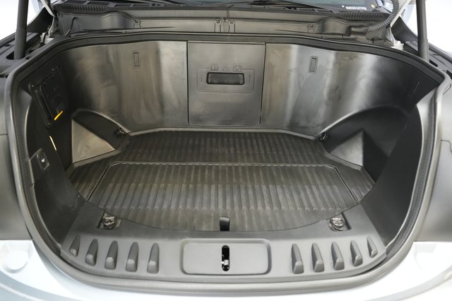2022 Ford F-150 Lightning — photo 14 of 15