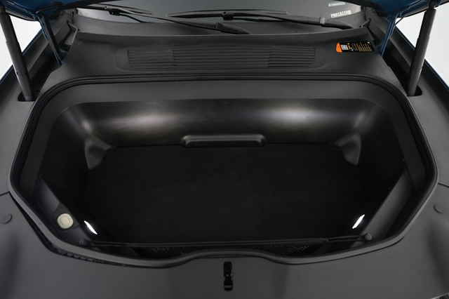 2023 Rivian R1S