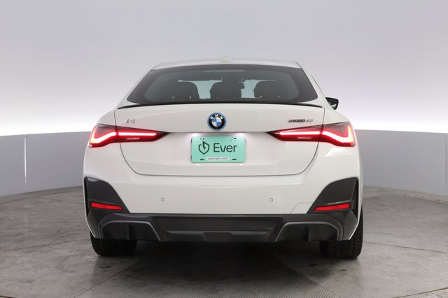 2023 BMW i4 — photo 12 of 20