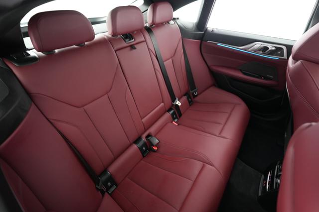 2023 BMW i4 — photo 4 of 20