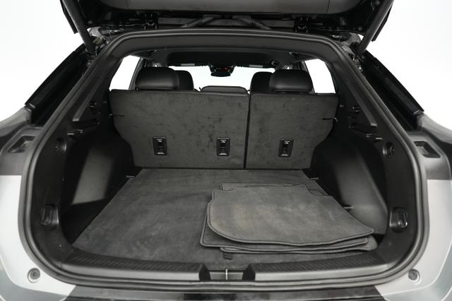 2024 Chevrolet Equinox EV — photo 6 of 20