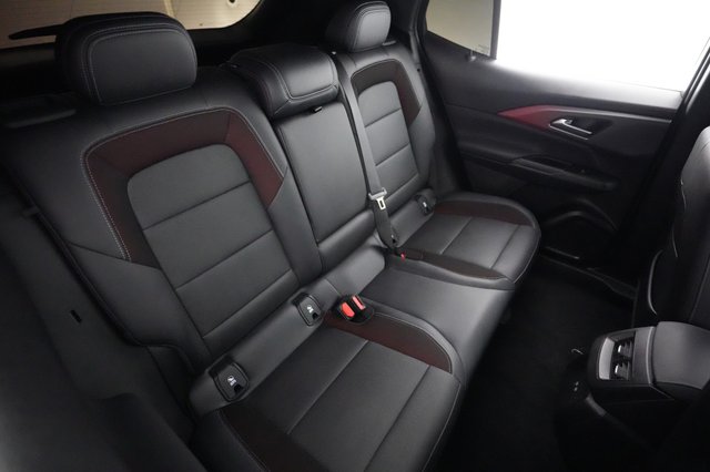 2024 Chevrolet Equinox EV — photo 4 of 20