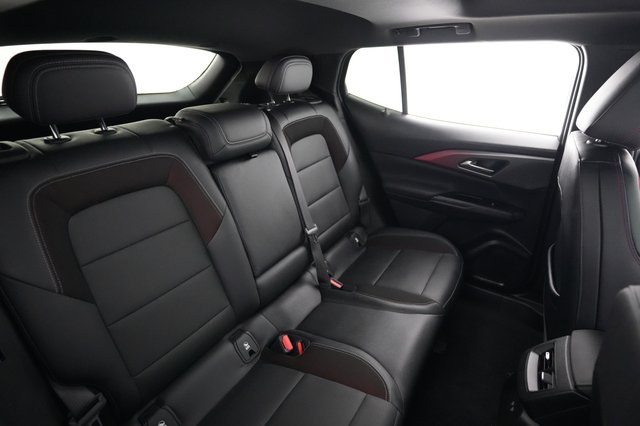 2024 Chevrolet Equinox EV — photo 4 of 20