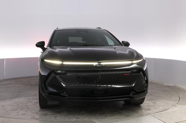 2024 Chevrolet Equinox EV — photo 9 of 20