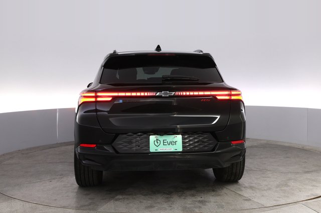 2024 Chevrolet Equinox EV — photo 12 of 20