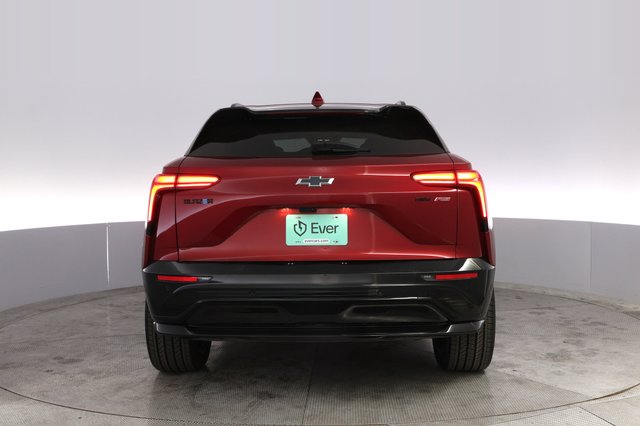 2024 Chevrolet Blazer EV — photo 12 of 20