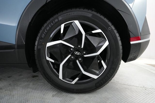2024 Hyundai IONIQ 5 — photo 17 of 20