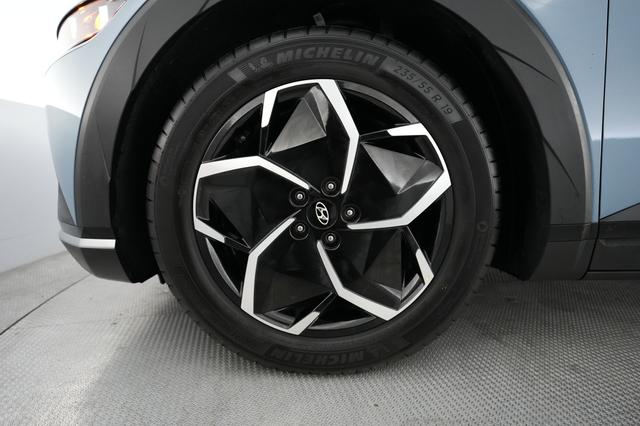 2024 Hyundai IONIQ 5 — photo 7 of 20