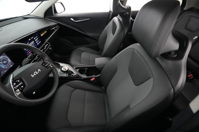 2025 Kia Niro EV — photo 3 of 20
