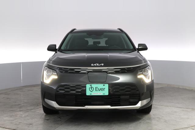 2025 Kia Niro EV — photo 9 of 20