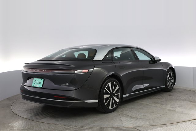 2022 Lucid Air — photo 2 of 21