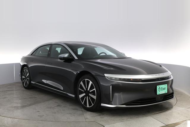 2022 Lucid Air — photo 10 of 21