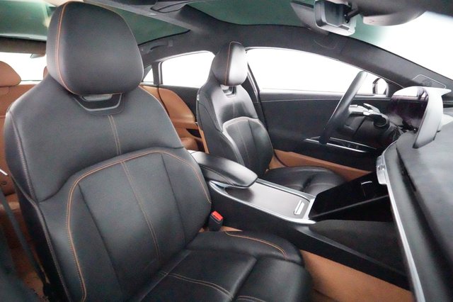 2022 Lucid Air — photo 18 of 21