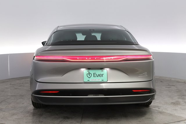 2022 Lucid Air — photo 12 of 22