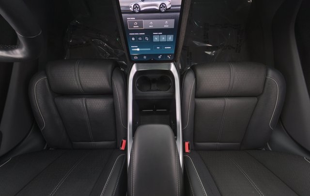 2022 Lucid Air — photo 21 of 22