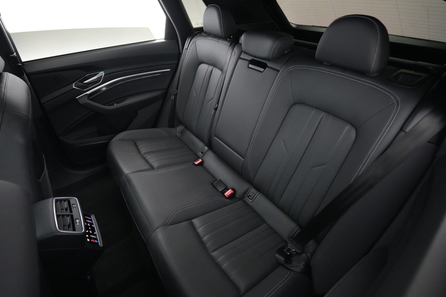 2022 Audi e-tron
