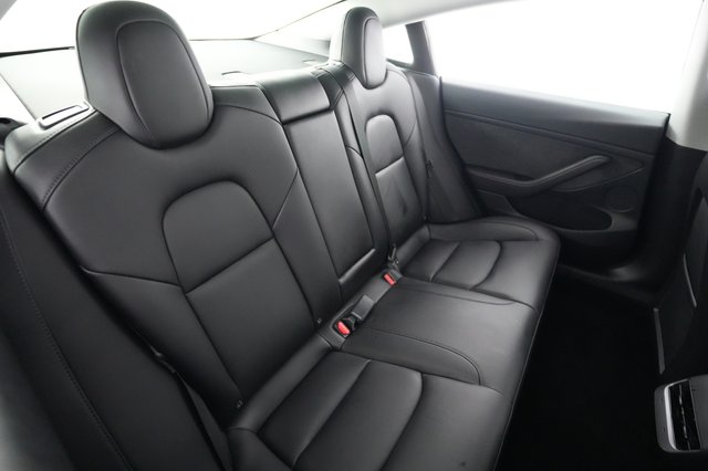 2023 Tesla Model 3 — photo 4 of 21