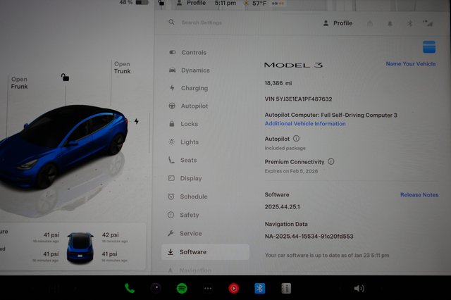 2023 Tesla Model 3 — photo 5 of 21