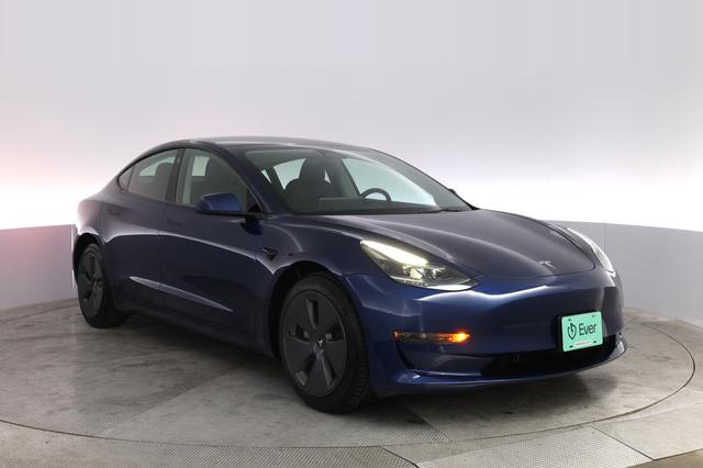 2023 Tesla Model 3 — photo 10 of 21