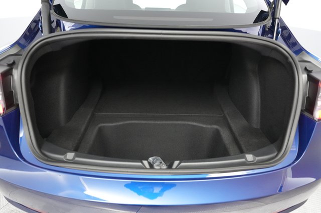 2023 Tesla Model 3 — photo 6 of 21