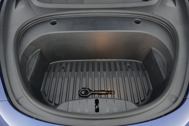 2023 Tesla Model 3 — photo 20 of 21