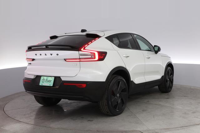 2023 Volvo C40 Recharge — photo 2 of 20