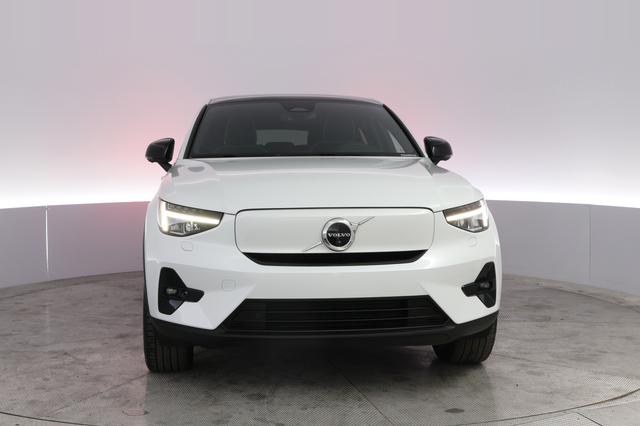 2023 Volvo C40 Recharge — photo 9 of 20