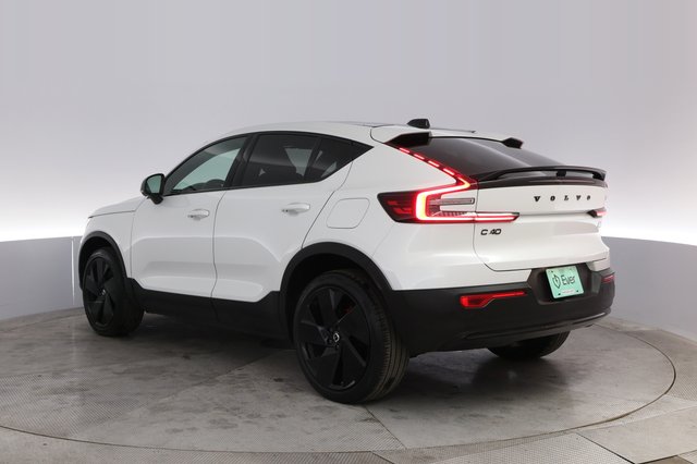 2023 Volvo C40 Recharge — photo 13 of 20