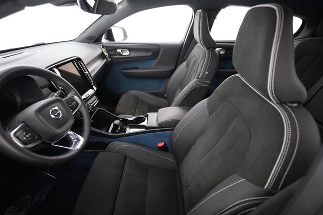 2023 Volvo C40 Recharge — photo 3 of 20