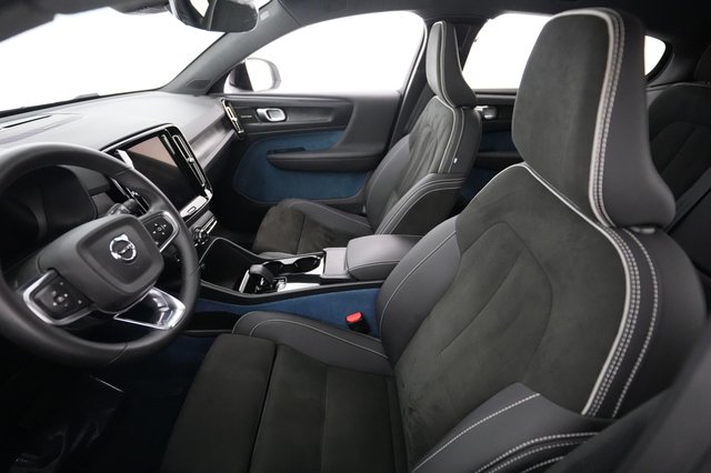 2023 Volvo C40 Recharge — photo 3 of 20
