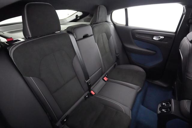 2023 Volvo C40 Recharge — photo 4 of 20