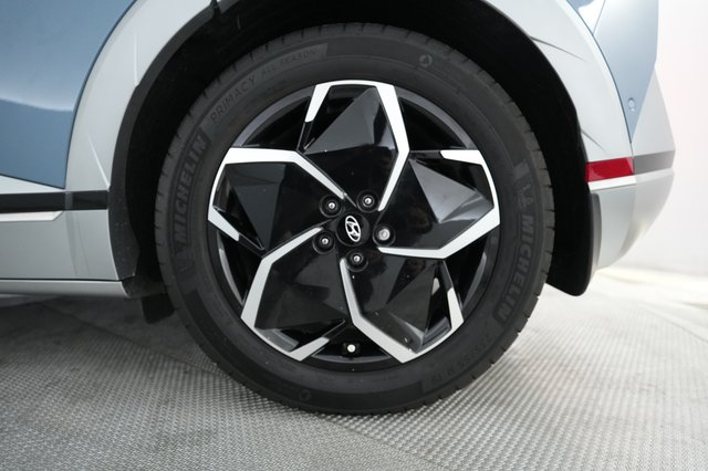 2024 Hyundai IONIQ 5 — photo 7 of 21