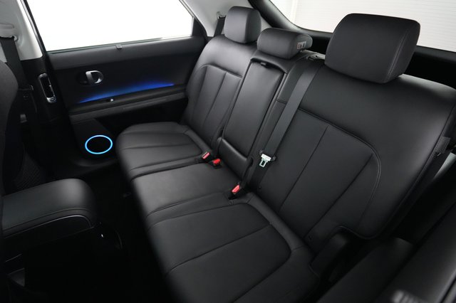 2024 Hyundai IONIQ 5 — photo 18 of 21