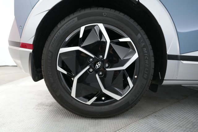 2024 Hyundai IONIQ 5 — photo 15 of 21