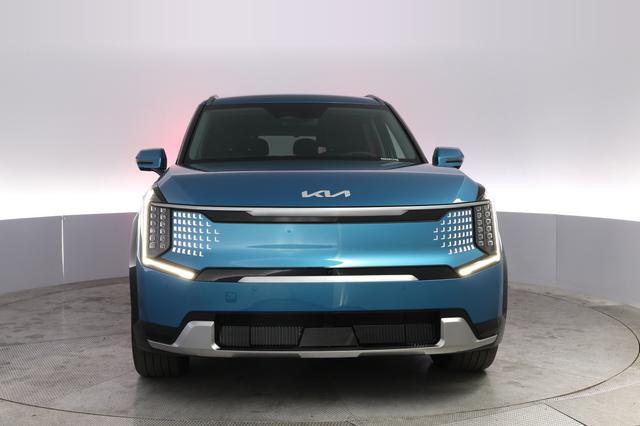 2024 Kia EV9 — photo 9 of 25