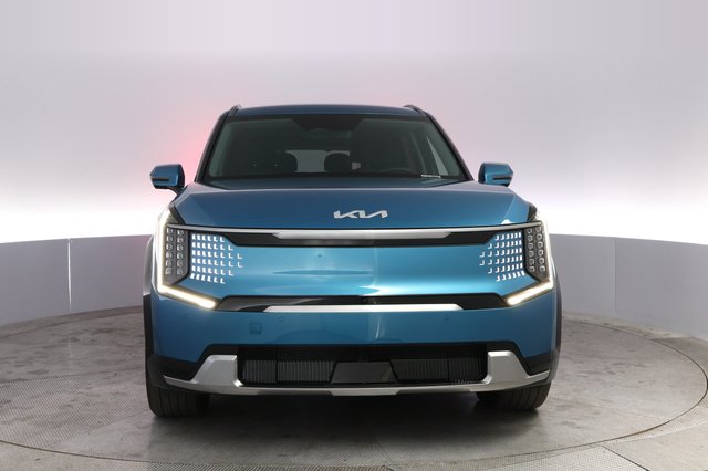2024 Kia EV9 — photo 9 of 25