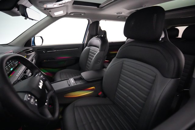 2024 Kia EV9 — photo 3 of 25