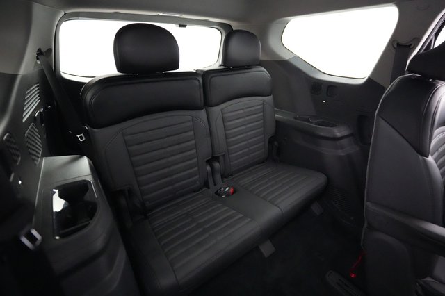 2024 Kia EV9 — photo 21 of 25