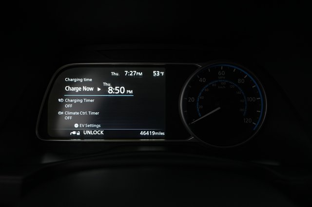 2020 Nissan LEAF — photo 5 of 23