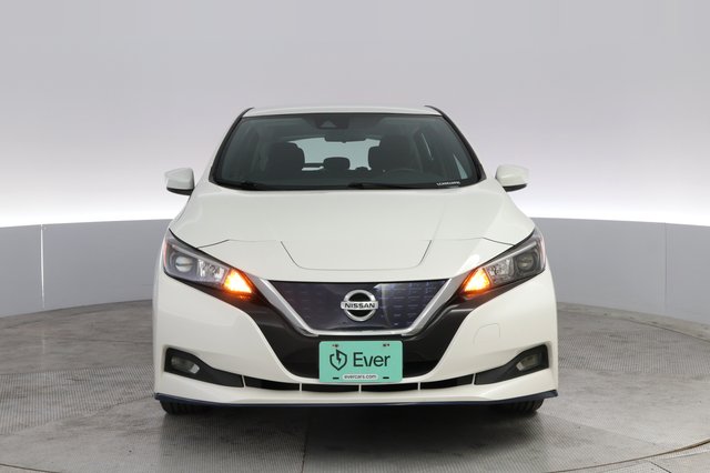 2020 Nissan LEAF — photo 9 of 23